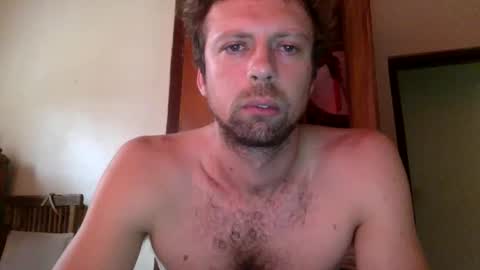yungrover online show from December 21, 6:44 pm