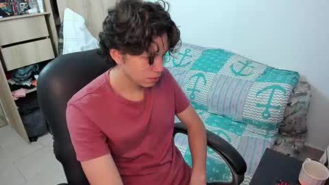 yurii_moody online show from March 15, 1:51 pm