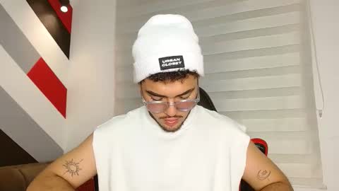 Zack  online show from March 29, 2:28 pm