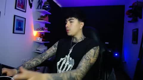 zac_muller1 online show from November 30, 3:03 pm