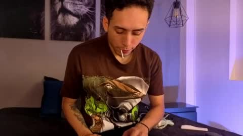 zack_isback online show from April 21, 8:04 pm