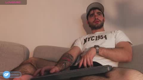 zack_sullivan22 online show from November 23, 1:27 am