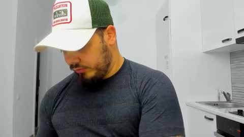 Snapshot of zackconnorsx chatting on October 21, 9:17 pm Zack online show from October 21, 9:17 pm