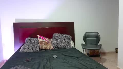 ZackMontiel07 online show from June 28, 12:27 am