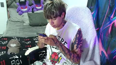 zack online show from April 15, 6:30 pm