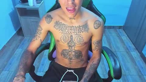 BiG Zafiro online show from January 7, 1:27 pm