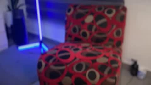 zamirxxxbig online show from February 3, 6:40 am