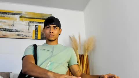 Zander online show from September 22, 1:21 pm