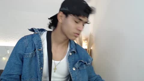 Zander online show from January 4, 12:38 pm