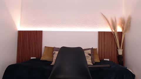 Zander online show from December 21, 2:26 pm