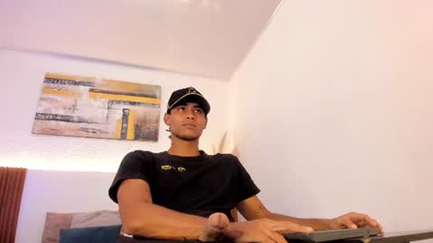 Zander online show from August 4, 1:05 pm