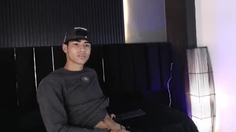 Zander online show from March 1, 12:28 am