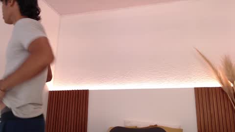 Zander online show from December 5, 2:11 pm