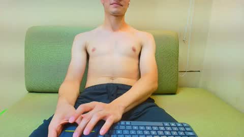 zane online show from March 19, 1:03 pm