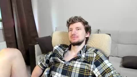 Andrew online show from July 7, 7:23 am