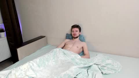 Andrew online show from November 7, 9:40 pm