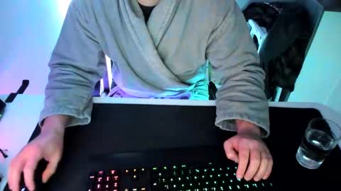 ziemlichflutschig online show from December 12, 9:37 pm