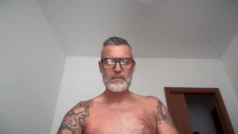 Snapshot of zkopa69 chatting on October 22, 3:05 pm zkopa69 online show from October 22, 3:05 pm