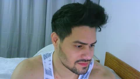 Snapshot of zohan_haidar chatting on October 22, 12:35 am ZohanMohamed online show from October 22, 12:35 am