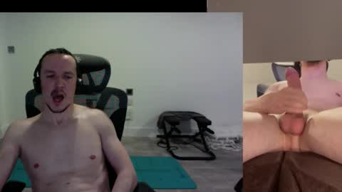 zuperinho1234 online show from March 4, 10:39 pm