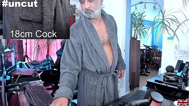 OnlineBossUK online show from March 18, 8:50 am