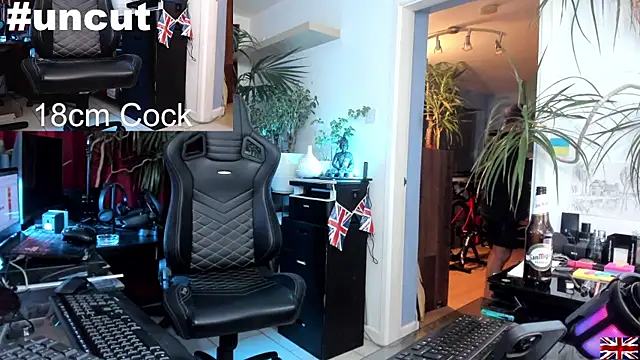 OnlineBossUK online show from January 4, 11:27 pm