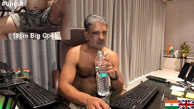 OnlineBossUK online show from February 17, 11:55 am