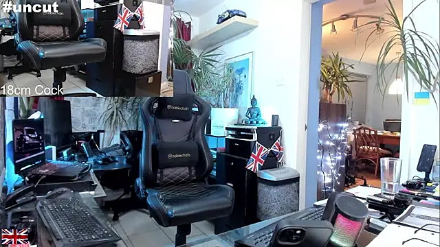 OnlineBossUK online show from October 3, 6:13 pm