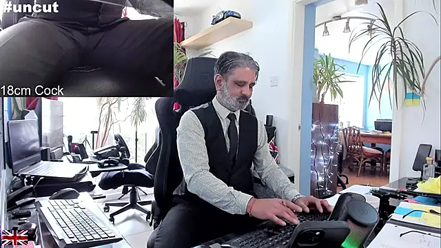 OnlineBossUK online show from October 1, 1:59 pm