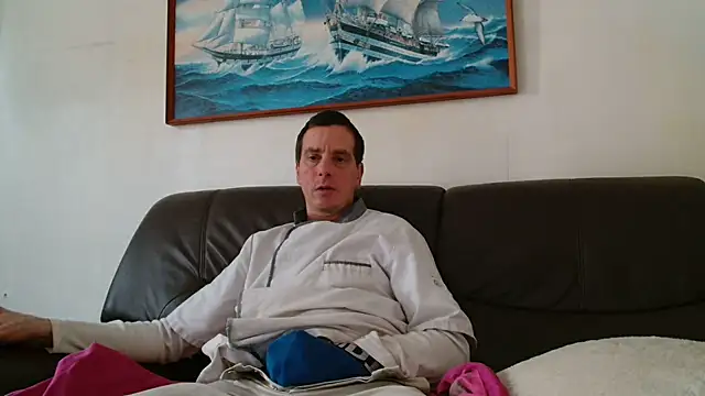 cloupefun online show from February 18, 12:58 pm