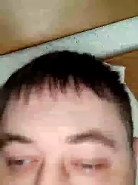 Snapshot of tores992 chatting on December 15, 7:02 am tores992 online show from December 15, 7:02 am