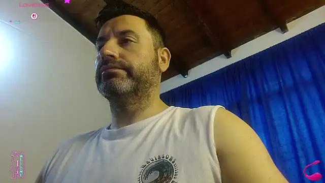 rodrher81 online show from April 19, 11:09 am