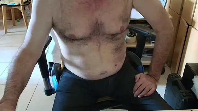 angelgarcia269 online show from April 17, 6:54 pm