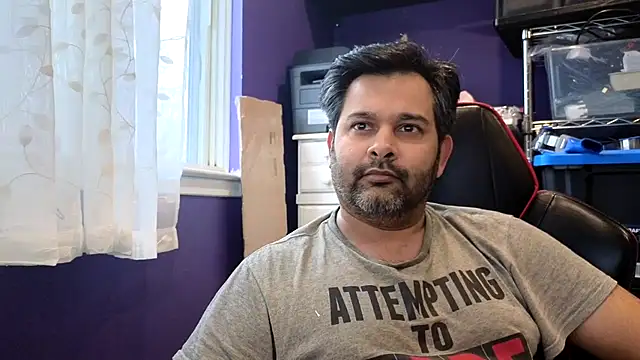 Sakhtlaundaz online show from April 13, 12:39 pm