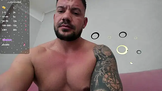 musclemonster31 online show from January 10, 8:37 pm