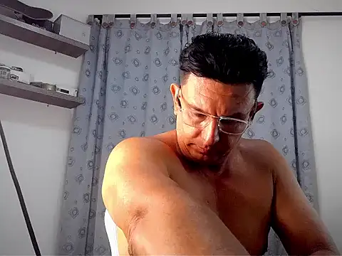 pedropicapi online show from November 12, 12:05 am