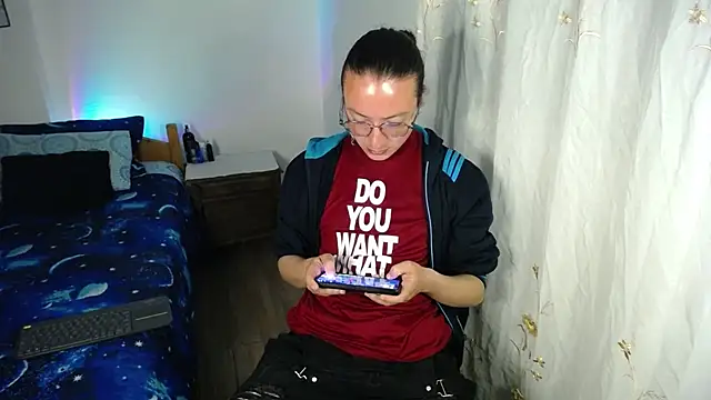 monkeywillwhite online show from February 14, 3:56 am