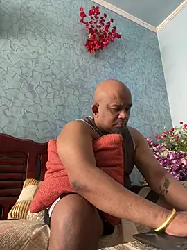 Dick 6inches online show from March 28, 8:36 am