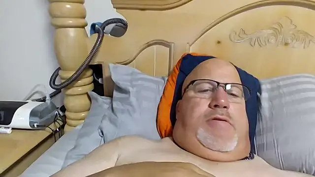 Bigbear0563 online show from July 23, 3:31 pm
