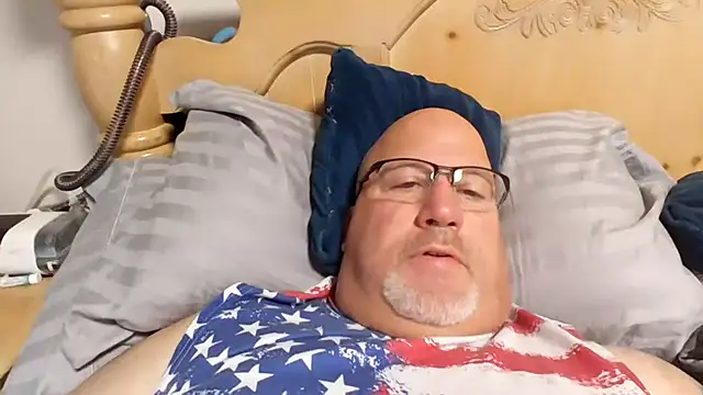 Bigbear0563 online show from August 2, 4:49 pm