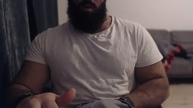 hugemachohandsome online show from November 21, 4:39 pm