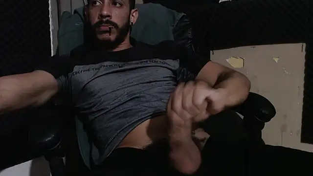 MachoScorpionCaralho online show from April 21, 12:57 am