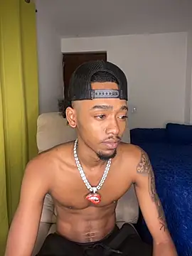 matatanlove online show from November 13, 5:45 am