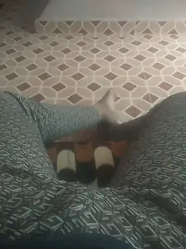 Snapshot of deshifuckers chatting on January 5, 2:17 am deshifuckers online show from January 5, 2:17 am