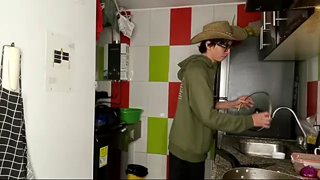 Norehg online show from October 7, 8:40 am