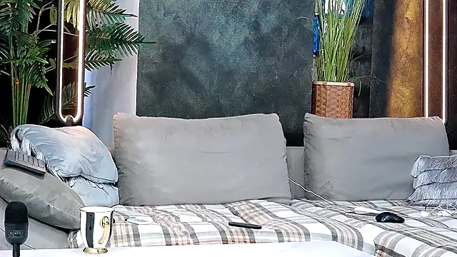 masterkingofmusclee online show from November 5, 8:38 am