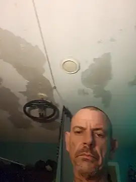 deepstroker42071 online show from January 7, 9:21 am