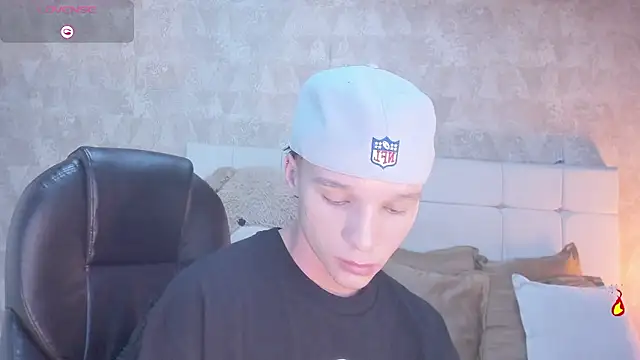 angelcortes online show from January 16, 10:56 pm