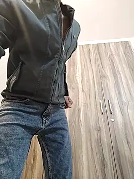 18 couple sex online show from June 24, 8:06 am
