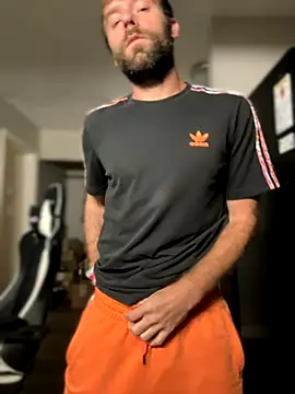 4kUsh2Fashion0 online show from October 11, 3:16 pm